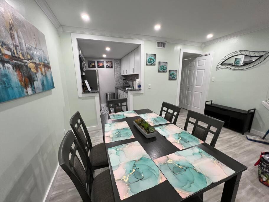 Tranquility In Paradise- 2 Bedroom Villa W/Parking ฮิลตันเฮดไอส์แลนด์ ภายนอก รูปภาพ